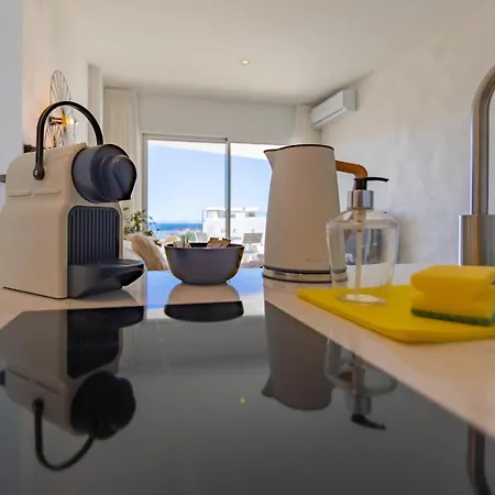 Whalehouse 1 - Design & Terrace - Unique! * Tarifa