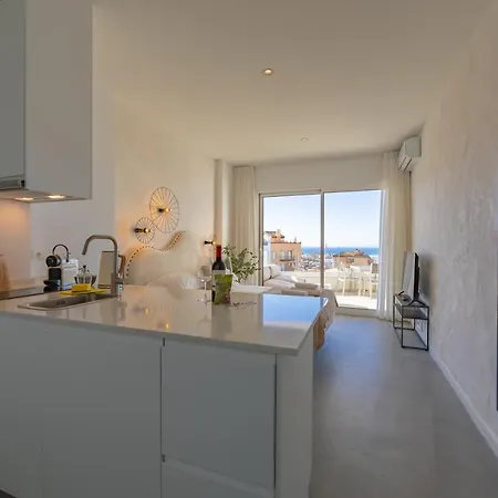 Apartment Whalehouse 1 - Design & Terrace - Unique! Tarifa