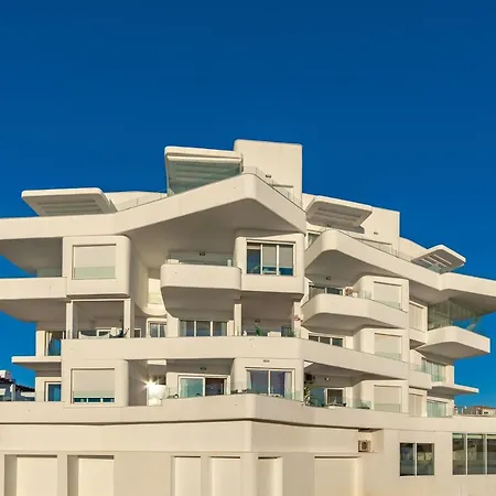 Whalehouse 1 - Design & Terrace - Unique!